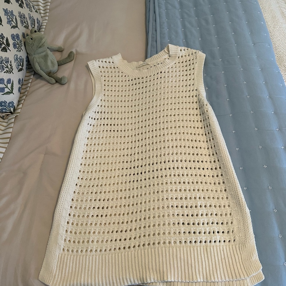 Sleeveless Knit Sweater Vest